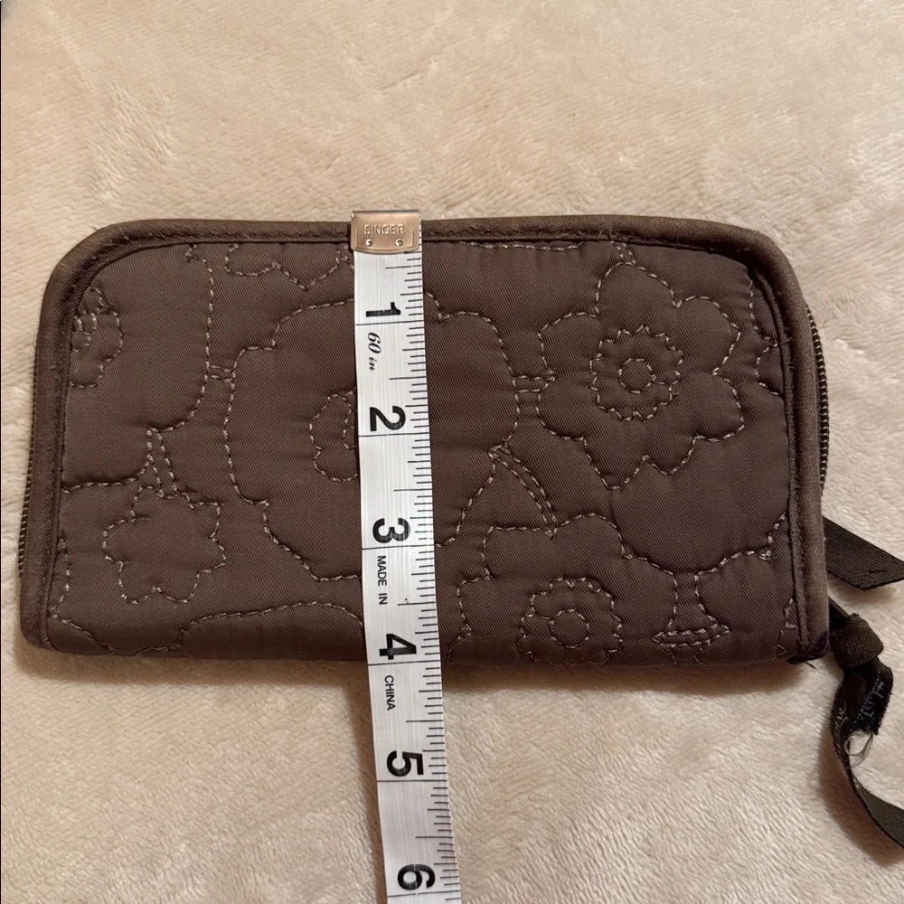 THIRTY-ONE Elegant Brown Fabric Wallet